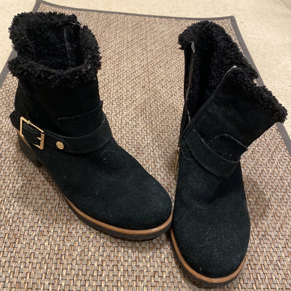 Tommy Hilfiger 7 Black Faux Suede Boots - Picture 2 of 12